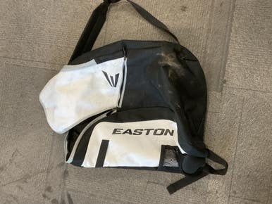 Used Easton BACKPACK W/ BAT CARRIER BB/SB Player Backpack White 11614-S000228794