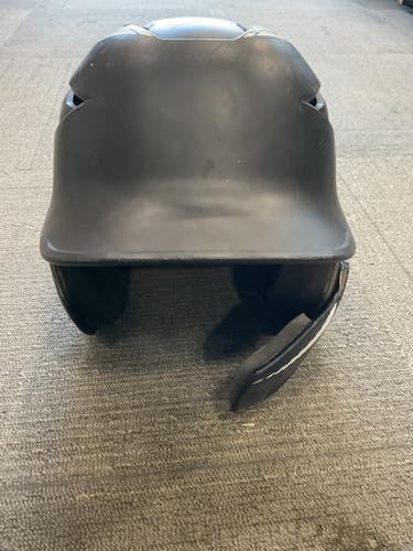 Used Easton ELITE Batting Helmet No Mask Black M/L 11614-S000228777