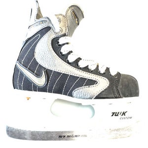 Used Nike IGNITE Junior Hockey Skate Junior 01.5 11860-S000303307