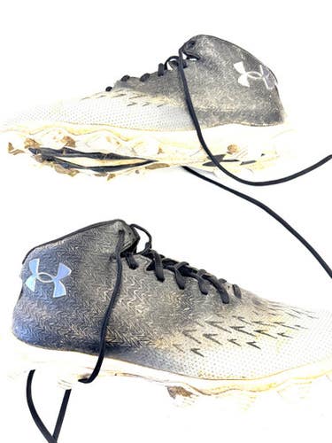 Used Under Armour Adult FB Cleats Black Senior 11.5 11860-S000303332