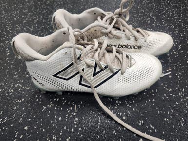 Used New Balance LAX Cleats Womens White Senior 4 11849-S000035754