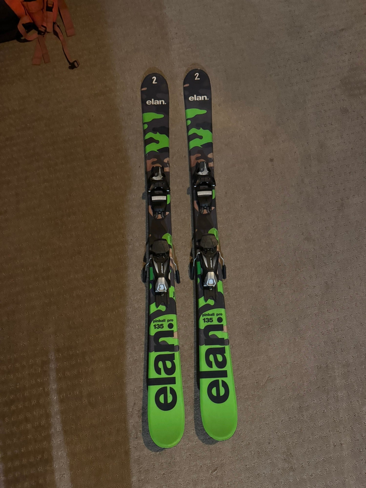 Elan Pinball 135 cm Park Skis and bindings (Used) | SidelineSwap