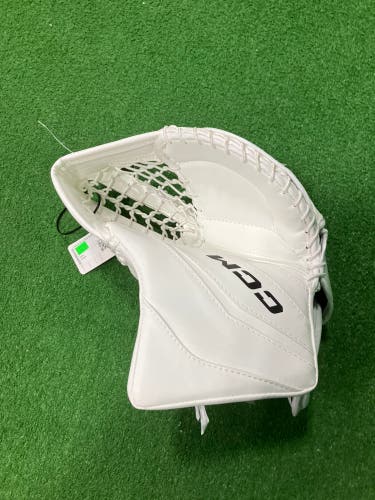 White Junior CCM EFlex 6.5 Goalie Glove