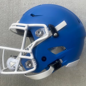 Youth Medium Riddell SpeedFlex Helmet (Used)