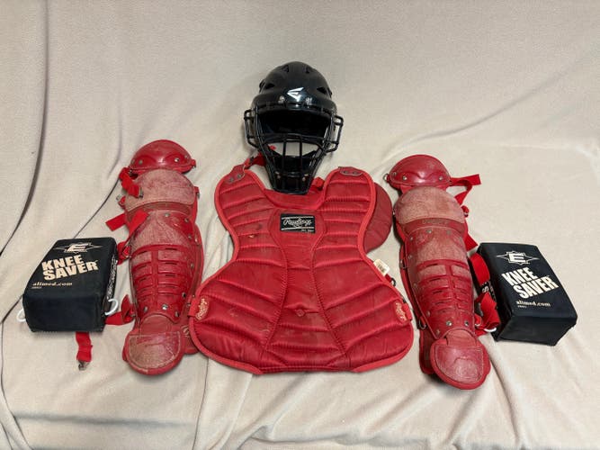 Red Rawlings Catcher's Set (Used)