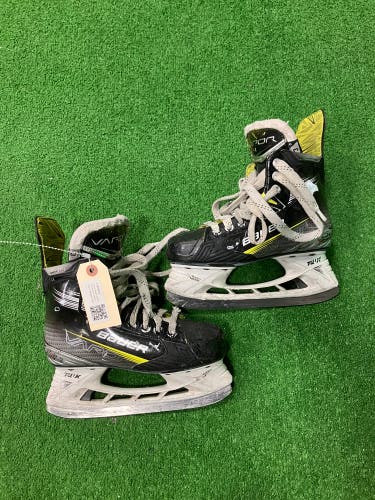 Junior Bauer Vapor X4 Hockey Skates I Size 3 Regular Width