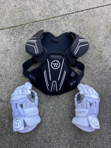 Warrior Burn XP Lacrosse Gloves Medium and Chest pad (Used)