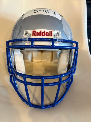 Adult Small Riddell Speed Helmet (Used)