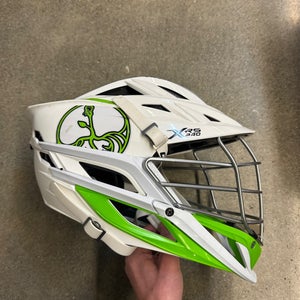 White Adult Cascade XRS Pro Helmet (Used)
