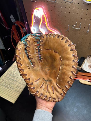 Rawlings Trapper VINTAGE RH First Base Baseball Glove (Used / Conditioned & Relaced in Chestnut/Teal
