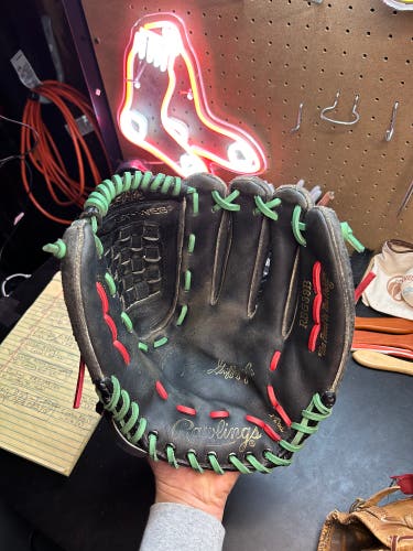 Rawlings RBG39B Ken Griffey Jr. Baseball Glove (Conditioned & Relaced in Green/Red)