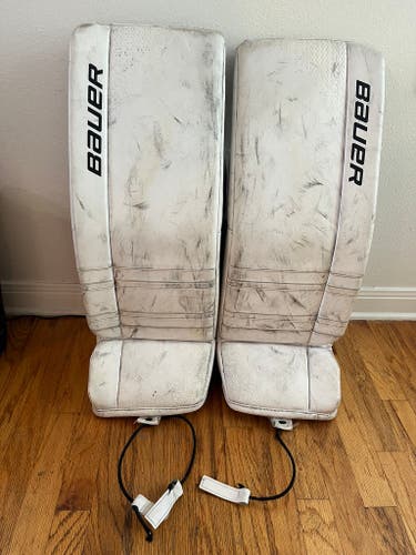 30" Bauer GSX Goalie Leg Pads (Used)
