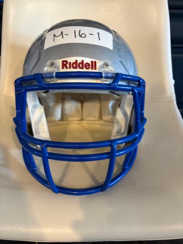 Adult Medium Riddell Speed Helmet (Used)
