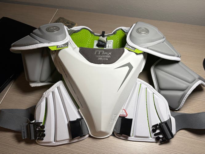 Large Adult Maverik MAX EKG Shoulder Pads (Used)