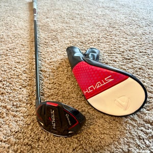 Men's TaylorMade Stealth 2 Right Handed Fairway Wood Stiff Flex 5 Wood (Used)