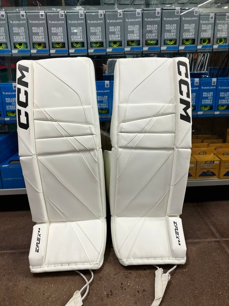 CCM Extreme Flex E6.9 Goalie Leg Pads I 31+1