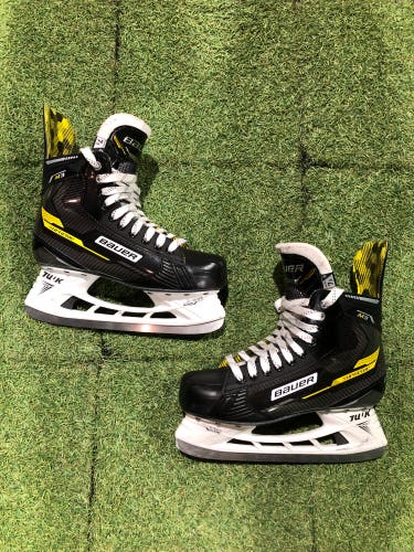Senior Bauer Supreme M3 Hockey Skates Regular Width 7.5 (Used)