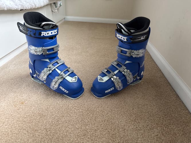 Mondo 22 & 22.5 Kid's Roces Idea 6 in 1 Ski Boots (Used)