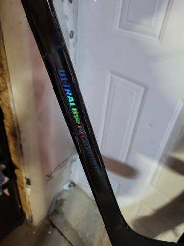 Senior CCM Vizion Left Hand Hockey Stick P29 85 Flex (New)