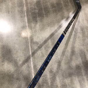 Senior Bauer Supreme 2S Pro Hockey Stick Left Hand 95 Flex Pro Stock (Used)