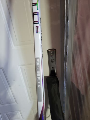 White Intermediate Bauer Proto2 Left Hand Hockey Stick P92 55 Flex (New)