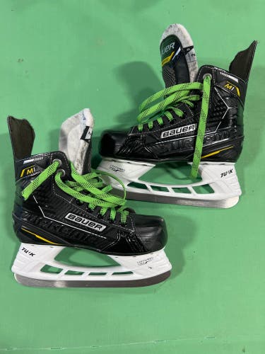Bauer Supreme M1 Hockey Skates | Size 2