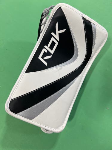 Reebok 2K Goalie Blocker | Youth