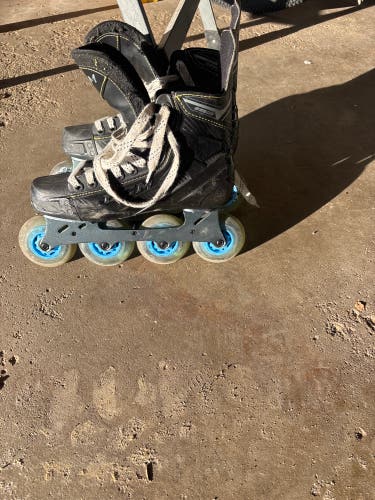 CCM Super Tacks 9350 Inline Skates Regular Width Size 7 (Used)