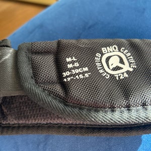 Intermediate Easton soft neck guards (Used) - Discounted Shipping