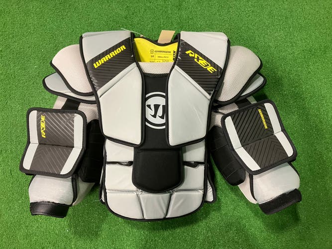 Warrior Ritual X3E Goalie Chest Protector I Senior Small (Used)