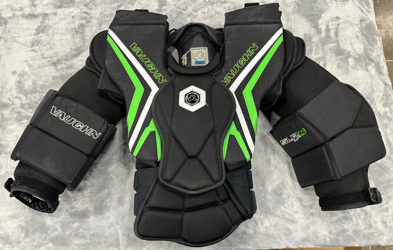 Intermediate Large Vaughn SLR4 Goalie Chest Protector (Used)