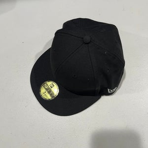 Brand New - New Era Fitted Baseball Hat