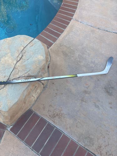 Junior Bauer Vapor FlyLite Left Hand Hockey Stick P28 50 Flex (Used)
