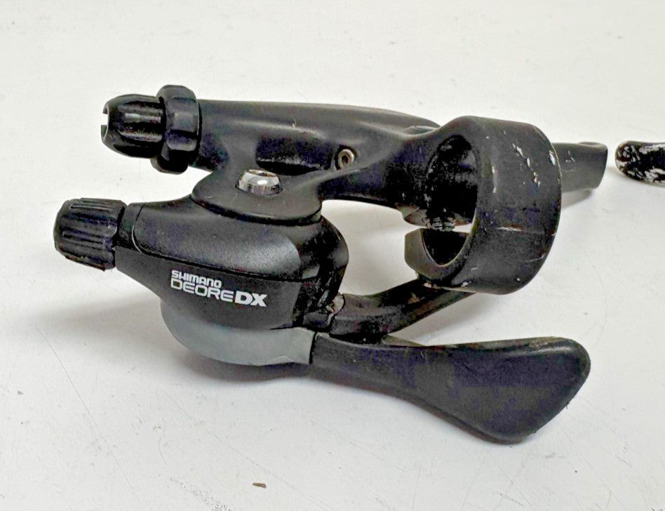 Vintage 1990s Shimano Deore DX ST-M075 3x7 Speed Trigger Shifters