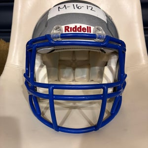 Adult Medium Riddell Speed Helmet (Used)