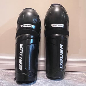 Intermediate Bauer X 13" Shin Pads (Used)