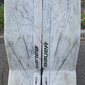 32" Intermediate Bauer GSX Goalie Leg Pads (Used)