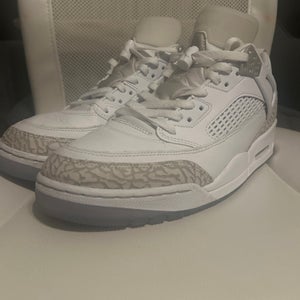 White Men's Size M 11.0 (W 12.0) Adult Air Jordan 3 Retro Shoes (Used)