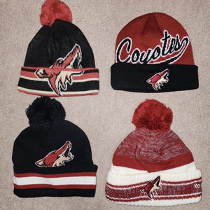 Lot Of 4 Arizona Phoenix Coyotes CCM Reebok Cuffed Knit Hat Beanie Pom NHL NWOT