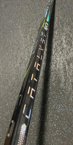 New True Catalyst 9X3 Hockey Stick Left Hand 65flex T90T