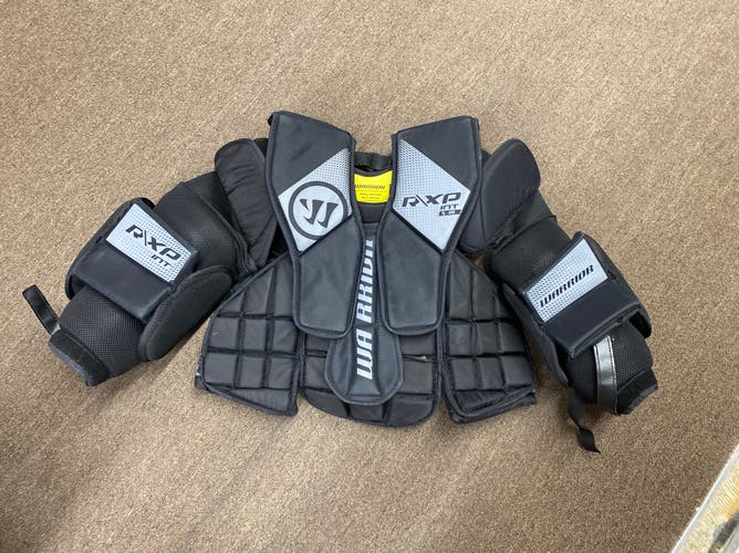 Small / Medium Warrior Ritual XP Goalie Chest Protector (Used)