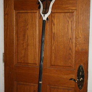 Adult STX Shaft Under Armour Head Defensive Stick Great Condition Shaft is Straight