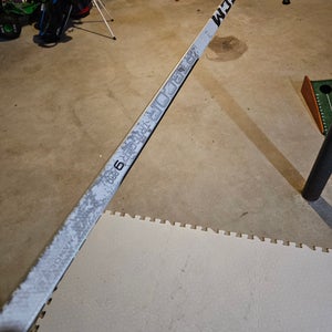 Senior CCM Ribcor Trigger 9 Pro Right Handed Hockey Stick 85 Flex Pro Stock