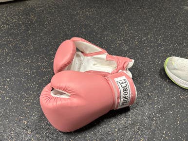 Used Boxing Gloves Pink MD 11337-S000471833