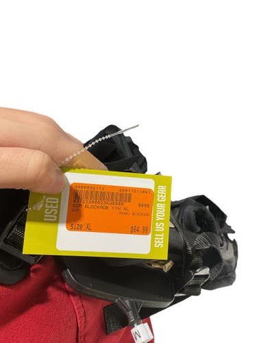 Used CCM BLOCKADE Youth Body Armor XL 11847-S000032172