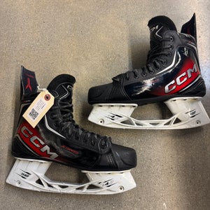CCM JetSpeed FT870 Hockey Skates | Size Senior 9.0 Wide