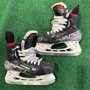 Intermediate Bauer Vapor 3X Hockey Skates (Fit 1) Size 5.5 (Used)