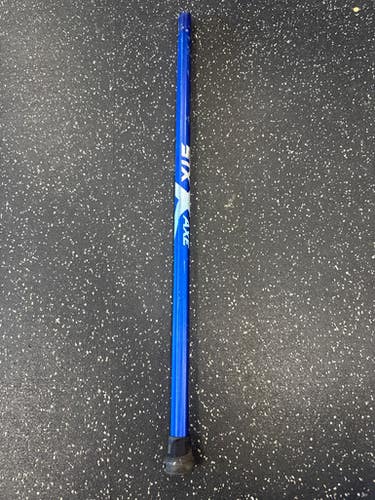 Used STX AXE Mens Atk/Mid LAX Shaft Blue 11849-S000035805