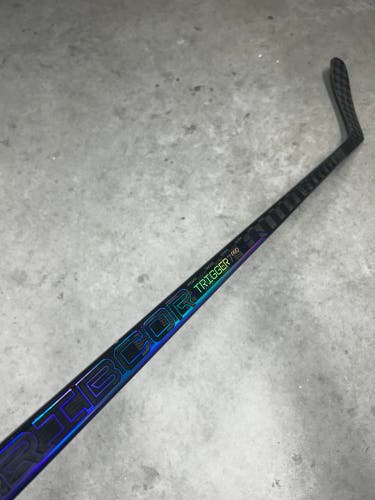 80 Flex P29 Senior CCM RibCor Trigger 7 Pro Left Hand Hockey Stick Pro Stock NHL (New)