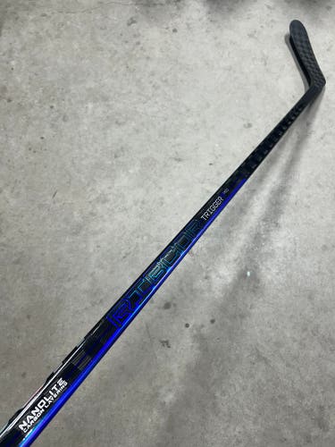 80 Flex P28M Senior CCM RibCor Trigger 7 Pro Left Hand Hockey Stick Pro Stock NHL (New)